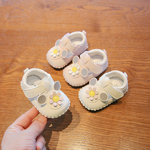 2021春秋季女宝宝软底鞋子0一1岁小童防滑3-8-10个月婴幼儿学步鞋