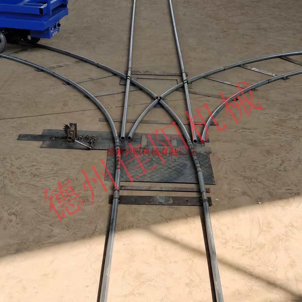 车间工地变d换器大棚轨道运输车变轨流水线新款苗圃双轨道运输单