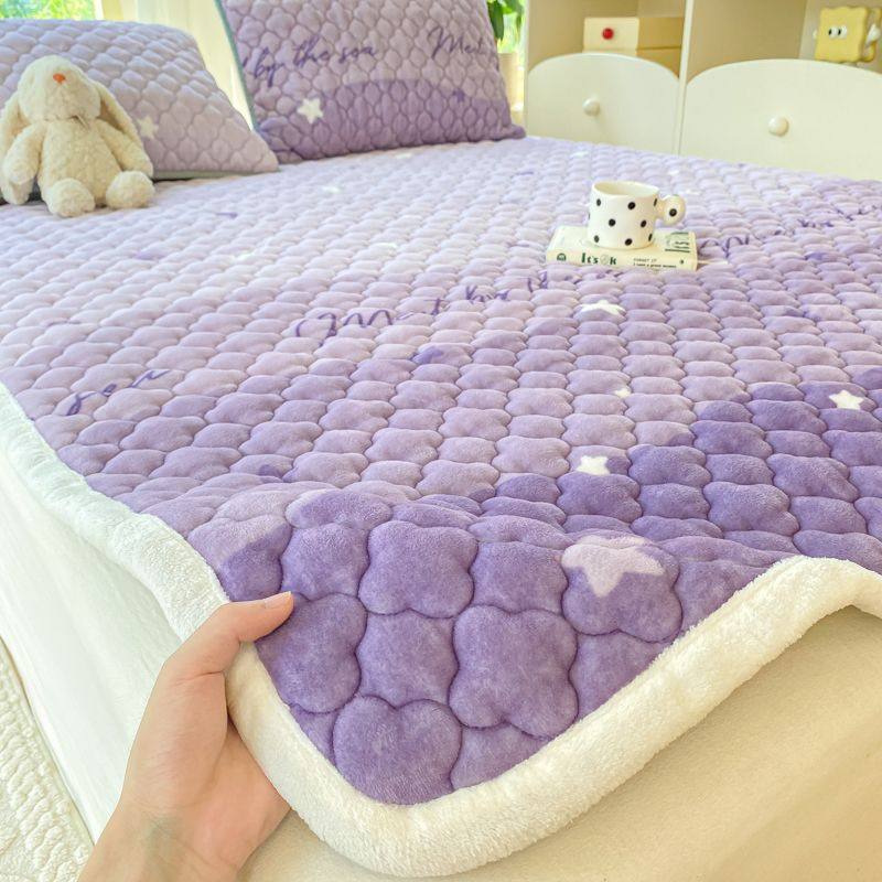 床护垫牛奶防滑床褥保暖法兰绒三件套学生宿舍超厚夹棉床垫冬季绒,床上用品,床垫/床褥/床护垫/榻榻米床垫,淘宝优惠券,粉丝福利购,淘宝优惠卷