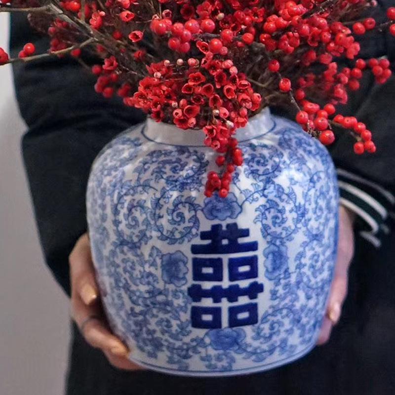 新中式古典青花瓷圆罐陶瓷罐摆件喜字花瓶创新青花瓷装饰罐