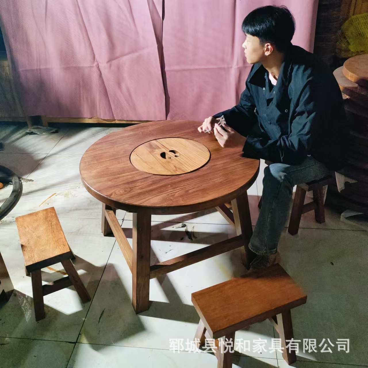 现货老榆木围炉煮茶桌圆形户外烧烤桌餐厅民宿户外餐桌带配件一套