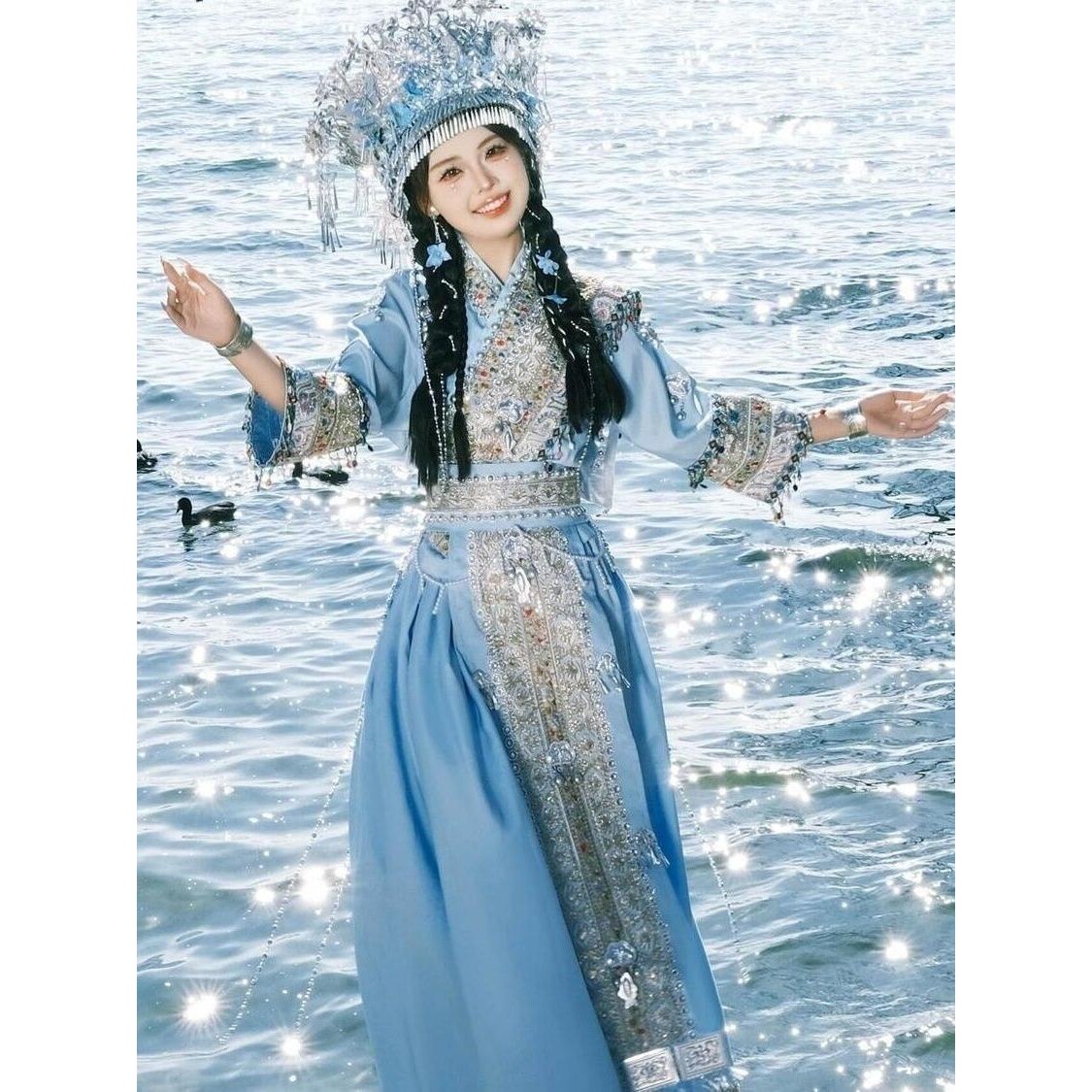 苗疆少女新款清新蓝色套装超仙民族苗疆苗族写真显瘦全套旅拍服装