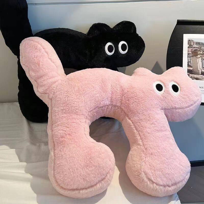 少女创意可爱沙发风护颈型睡觉猫咪抱枕软装系颈枕床头靠垫u家居