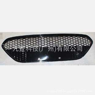 适用福特福克斯中网前杠下格栅 蜂窝烤漆DM5917B968CB DM598200CB