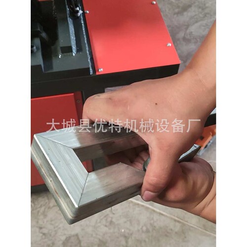 半自动方管液压冲孔切角机角铁板冲孔切断全自动数控金属冲孔