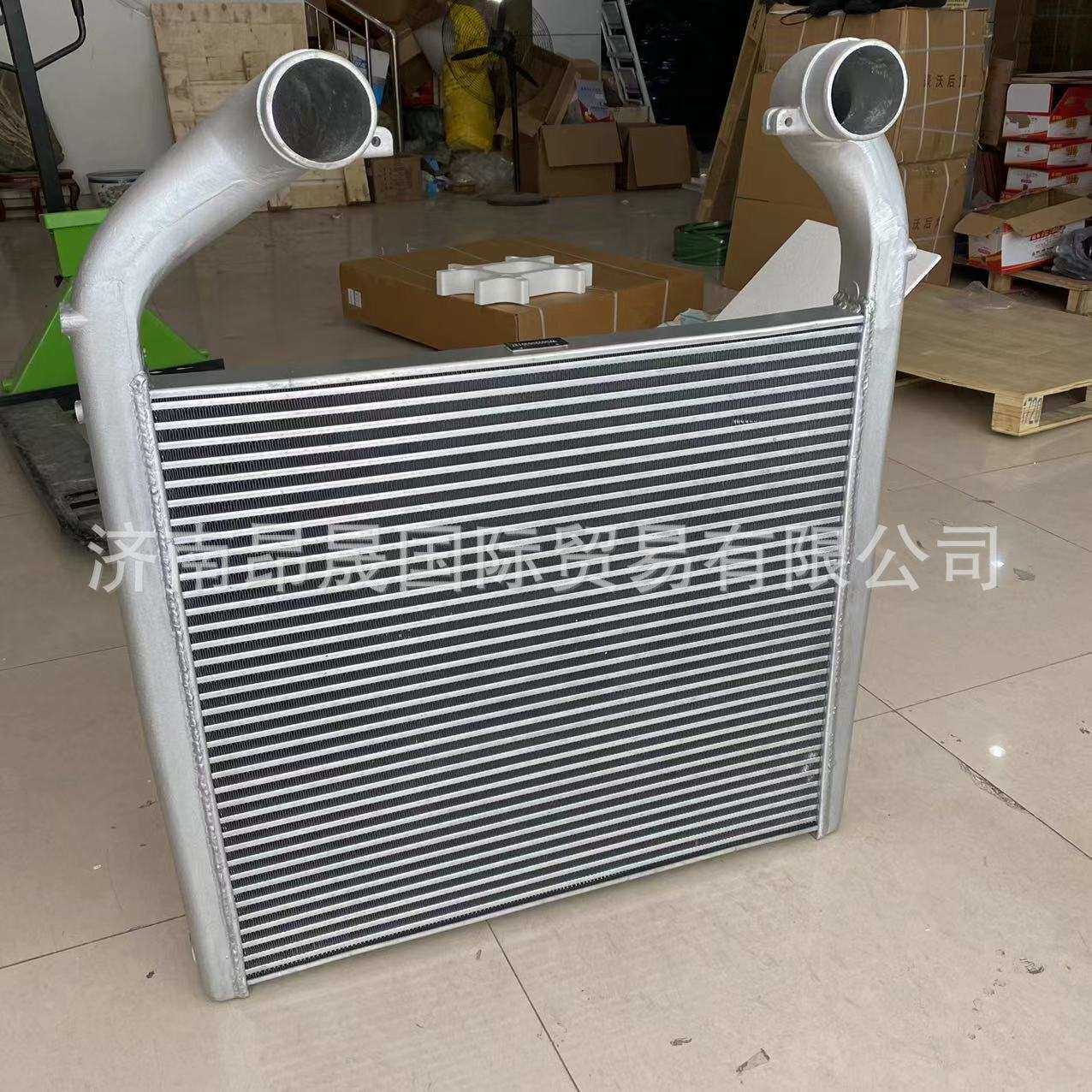 重汽豪沃T7H 汕德卡C7H C9H TX 配件 WG9925530137 大中冷器总成