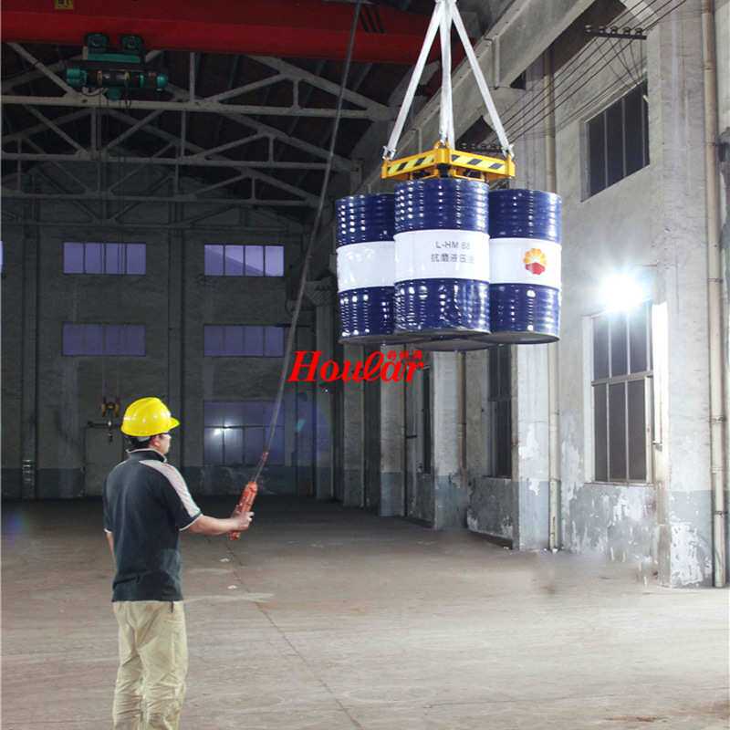 YL4油桶夹叉车用搬运夹油桶吊具四桶夹具鹰嘴爪勾叉车油桶抓桶器