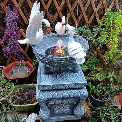 ?户外花园装饰摆件天鹅花盆别墅露台庭院造景布置太阳能喷泉景观