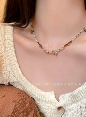 薄荷棕木马串珠项链女夏复古民族风气质脖颈链配饰2024新款锁骨链