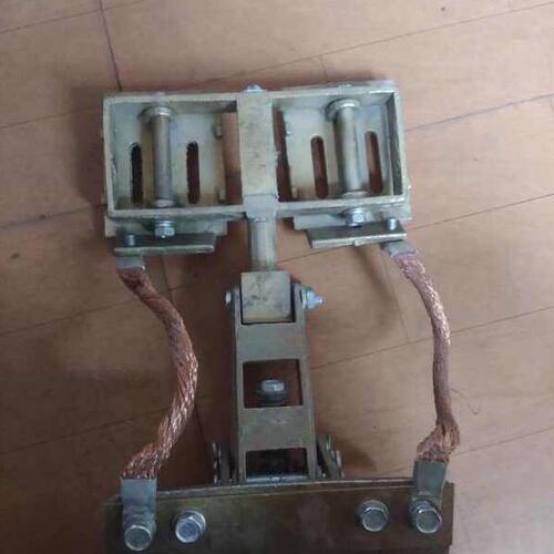 刚体滑触线电源滑触器PB39-DD-II-800A(1200A)，上压式刚体集电器