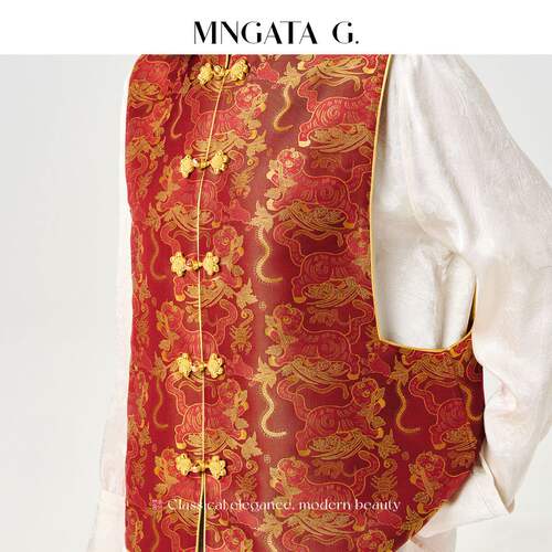MNGATA G./曼加塔【虎镇五毒】织金桑蚕丝三重纬中式马甲6010802