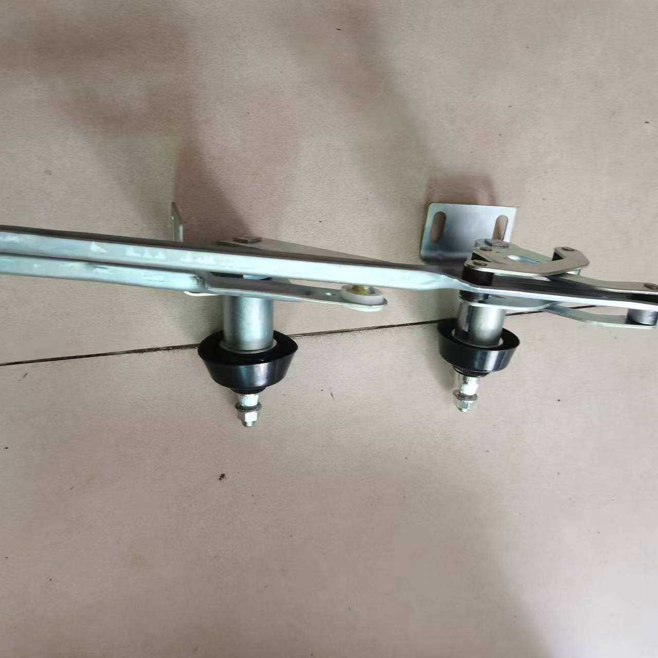 适用重汽豪沃雨刷连动杆雨刮器雨刷联动杆电机支架,鲜花速递/花卉仿真/绿植园艺,其它园艺用品,淘宝优惠券,粉丝福利购,淘宝优惠卷