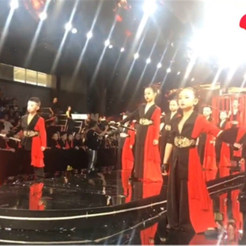 儿童国潮武侠风模特走秀礼服中国风车模舞台演出服T台西装侠客行