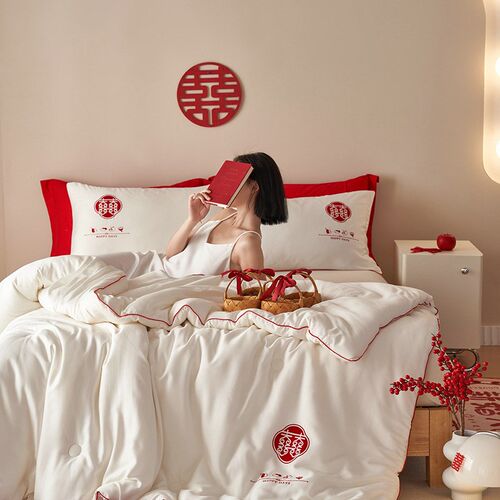 婚庆刺绣春秋被结婚被芯冬被喜被结婚秋冬季羊绒蛋白纤维被子