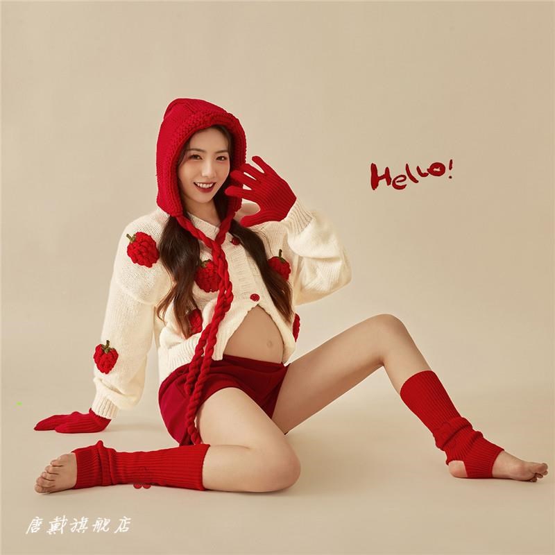 影楼孕妇拍照服装新款圣诞新年主题艺术照红色毛衣孕妈咪摄影衣服