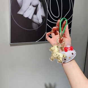 水贝黄金hellokitty凯蒂猫独角兽金片足金钥匙扣挂件送女友礼物