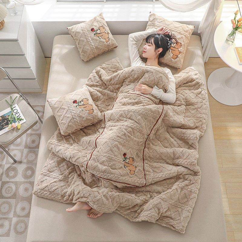 冬季加厚折叠抱枕被子两用二合一汽车载办公室午睡毯靠枕靠垫枕头,居家布艺,抱枕被,淘宝优惠券,粉丝福利购,淘宝优惠卷