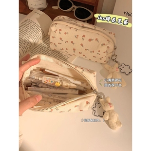 小清新奶油碎花可爱笔袋高颜值ins风初中女生2025新款日式大容量