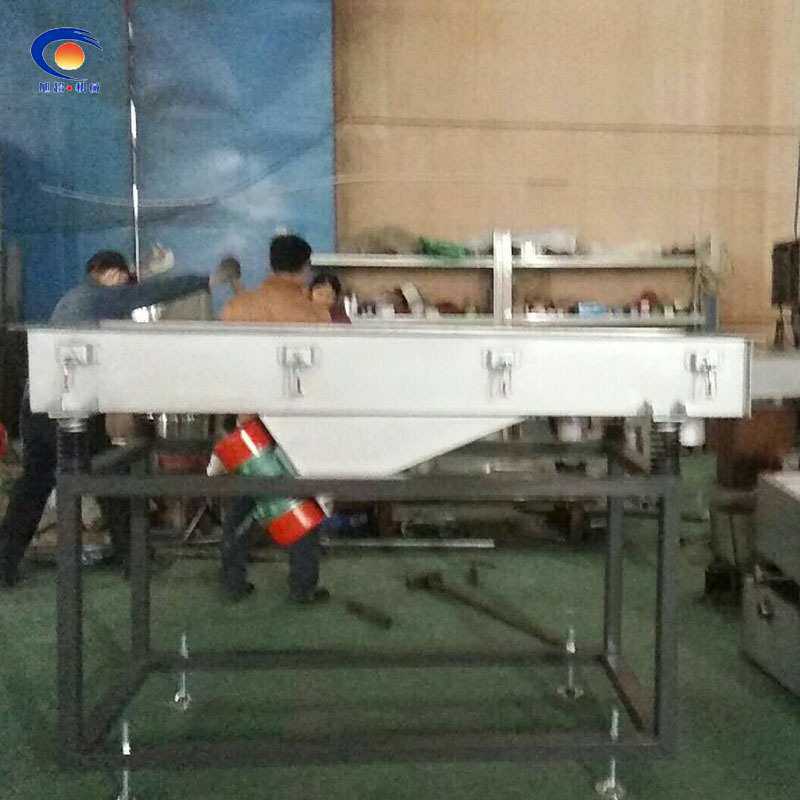 分级专用长方形振动设备双层直线振动筛小型不锈钢塑料颗粒筛分机