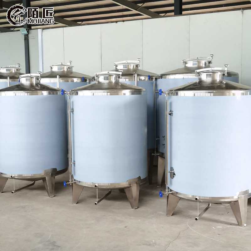 1吨储油罐 食品级食用油储罐 工业柴油白油储罐 多规格材质可选