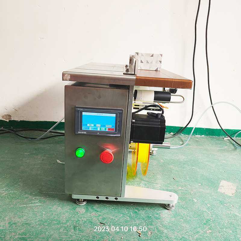 手推式转角贴标机 贴纸箱纸盒彩盒转角封口透明圆标电子产品盒子,3C数码配件,USB灯,淘宝优惠券,粉丝福利购,淘宝优惠卷