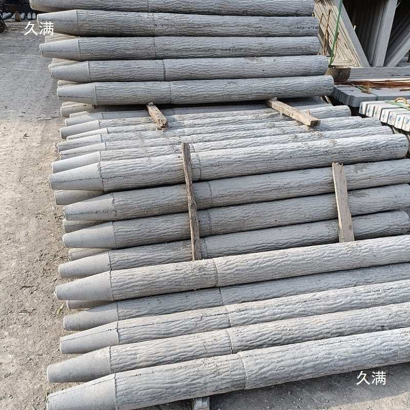 河道水泥仿木桩立柱预制钢筋护坡仿树桩河堤驳岸挡土围栏河道护栏