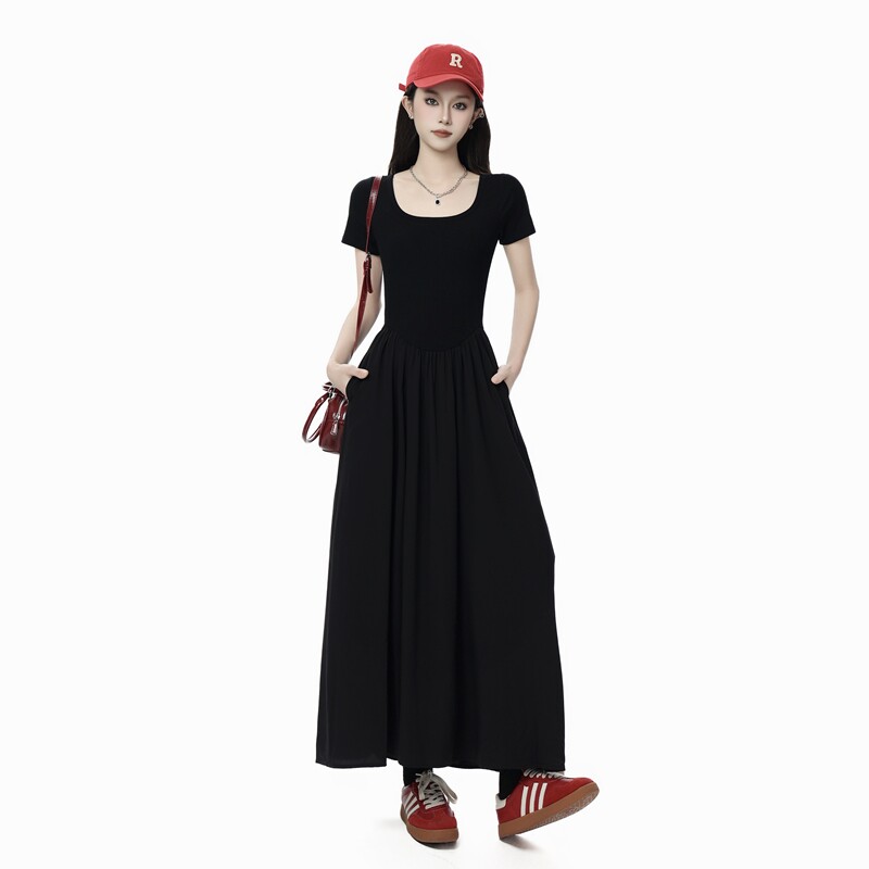黑色赫本风方领洋装女202