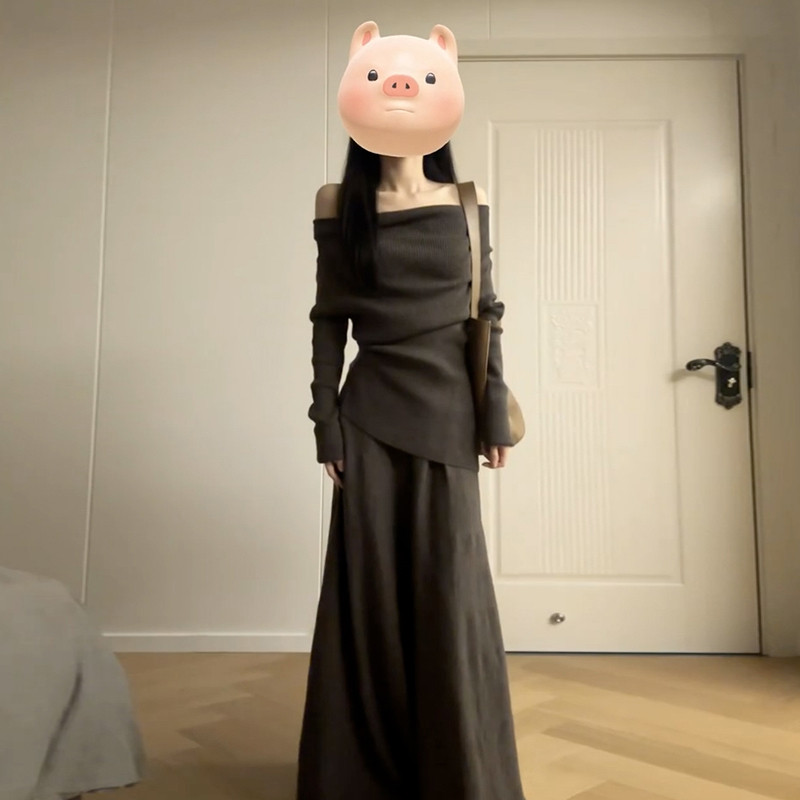 一字肩黑色针织洋装子女