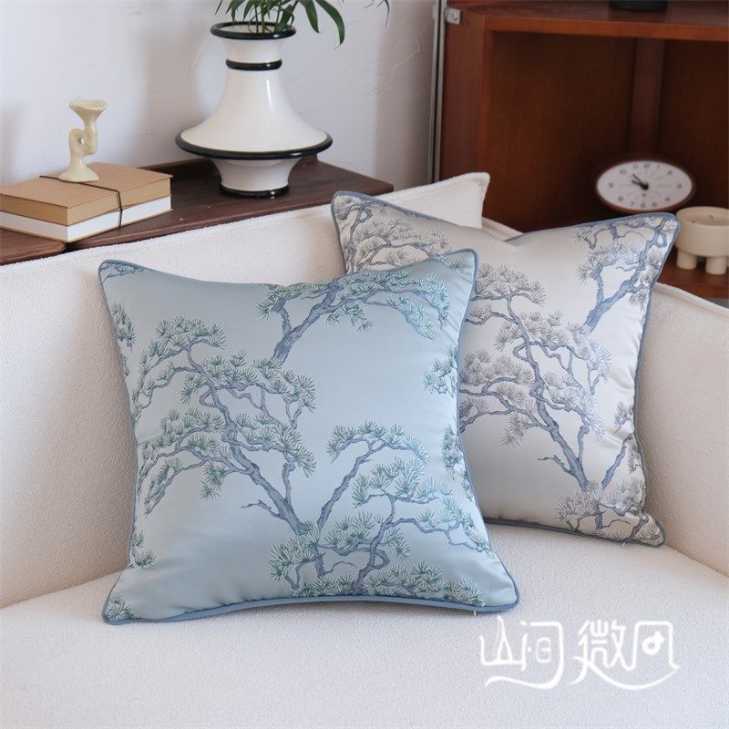新中式松树提绣抱枕复古风中国风靠E枕靠垫绿色靠包客厅沙发靠垫