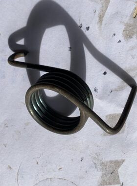 潍柴雷沃RG50 60 70水稻收割机配件电子转向弹簧