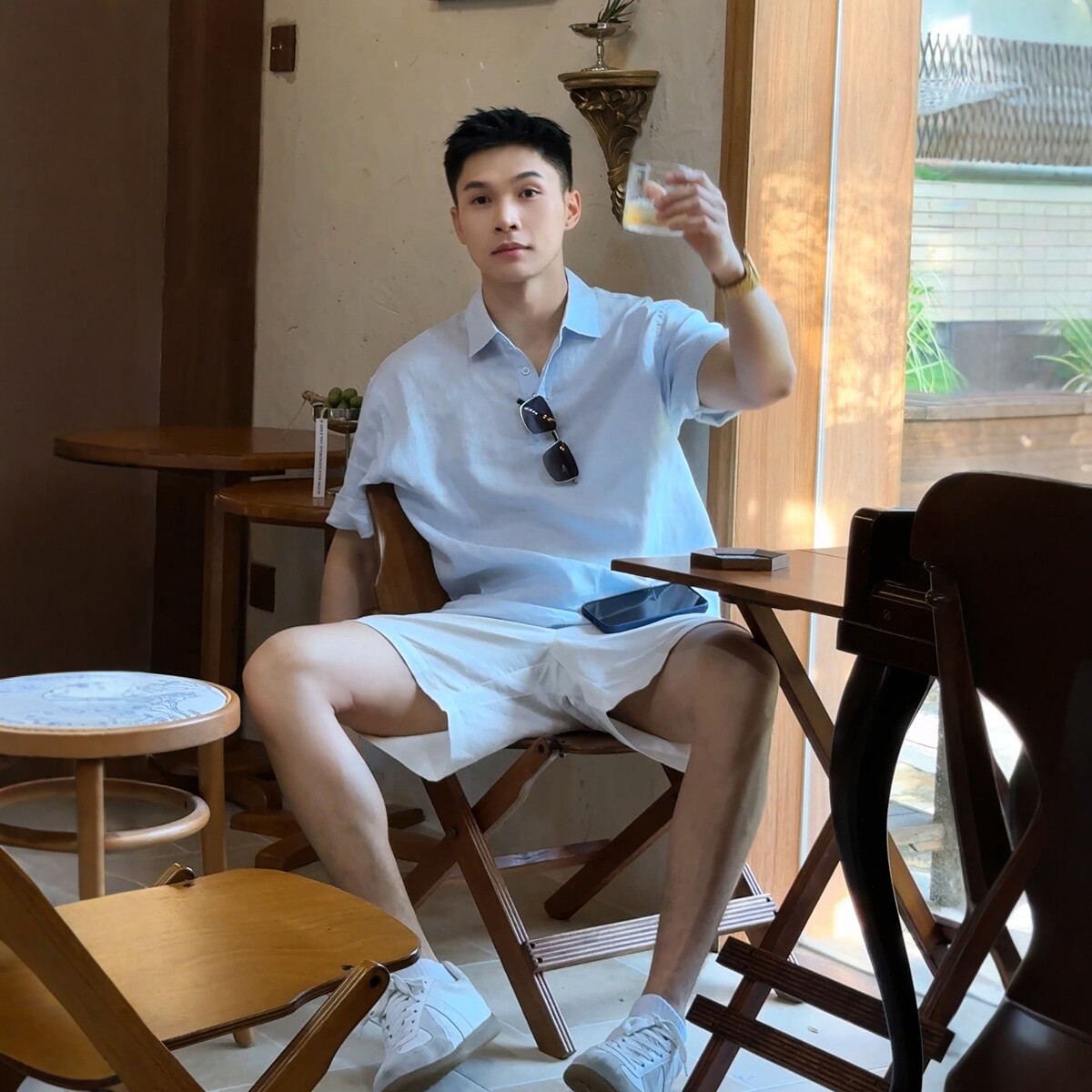 轻熟男士老钱棉麻翻领短