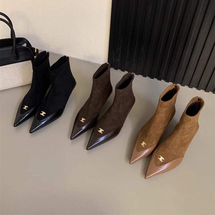 小香风女靴尖头细跟小短