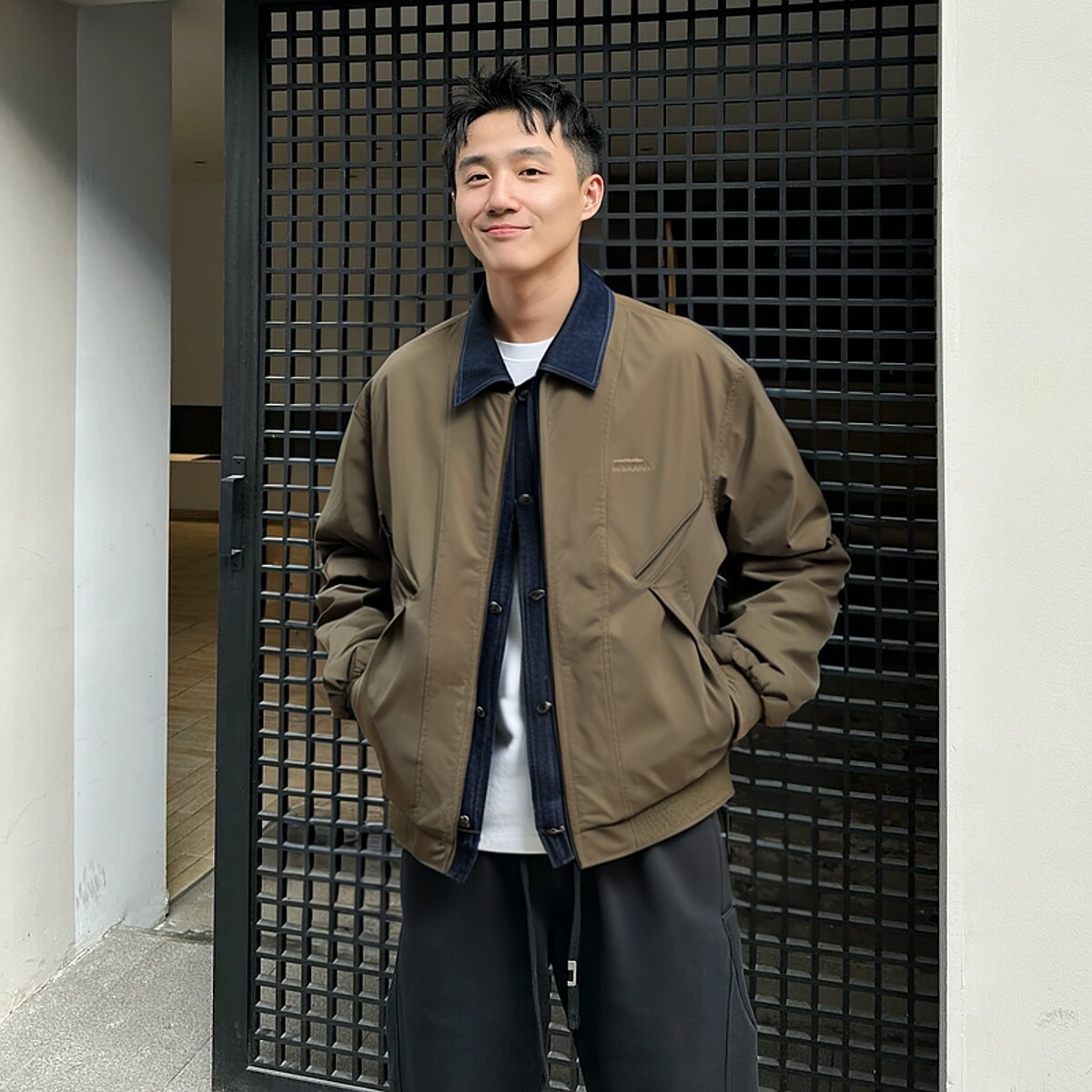青年男士撞色翻领拼接假两件潮流外套高级感美式休闲春秋牛仔夹克