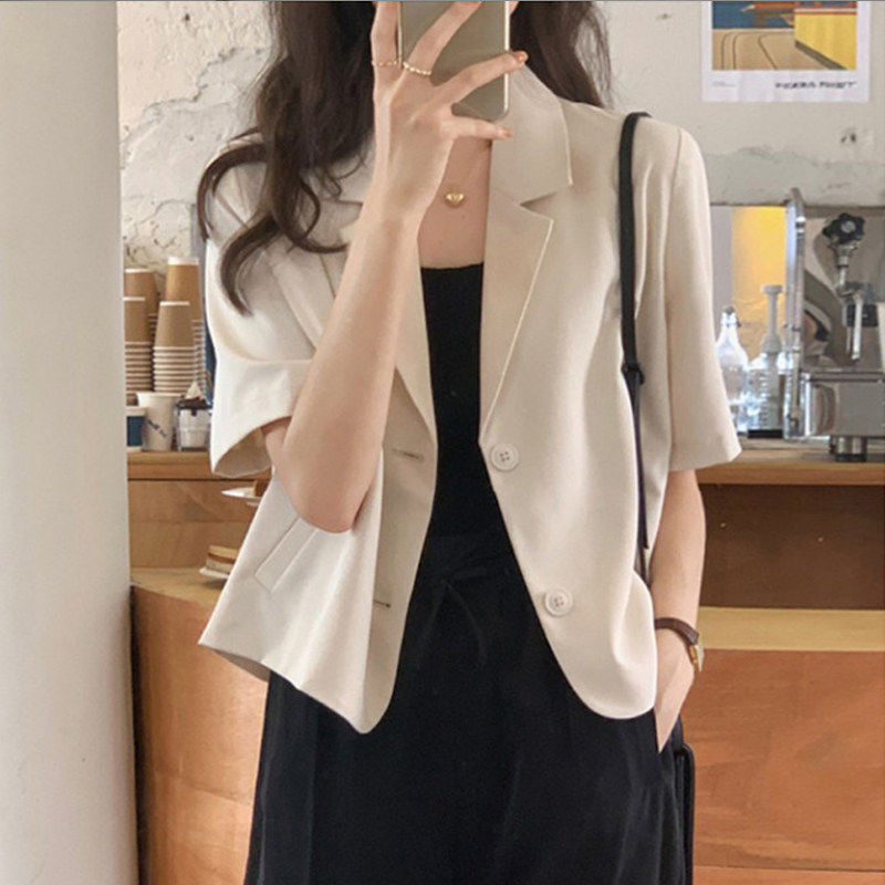 短袖西装外套女夏季2026年新款设计感小众休闲百搭短款小西服上衣
