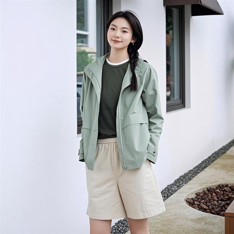 冲锋衣女春秋外衣连帽收腰运动短款外套西藏旅行户外防风软壳衣,户外/登山/野营/旅行用品,冲锋衣,淘宝优惠券,粉丝福利购,淘宝优惠卷