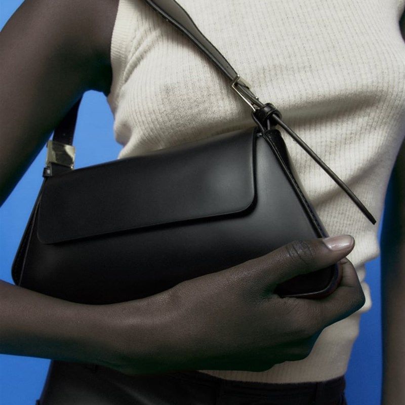 女包2023夏季新品百搭黑色翻盖极简主义休闲单肩腋下包手提小方包,箱包皮具/热销女包/男包,通用款女包,淘宝优惠券,粉丝福利购,淘宝优惠卷