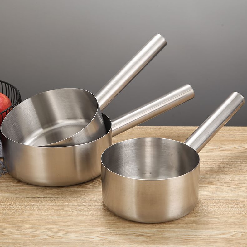 加厚不锈钢水勺平底厨房勺水壳家用水舀子大汤勺小锅舀水瓢短长柄