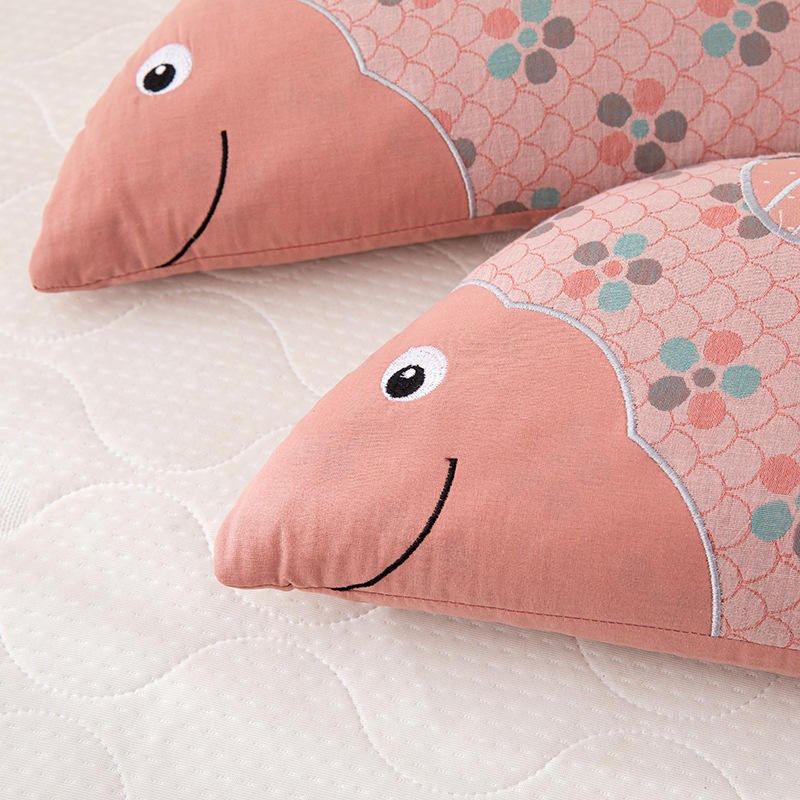 2024新款荞麦枕全棉双层纱游泳的鱼全荞麦枕头抱枕靠枕腰托枕午睡