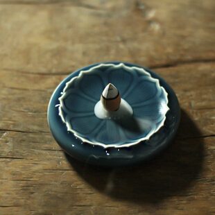 素功瑾礼手工雕刻莲花陶瓷盘香香座倒流香香座复古中式线香香插