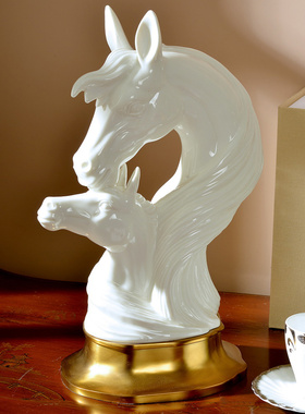 欧式美式设计客厅装饰马头摆设陶瓷配铜样板房玄关软装酒柜摆设品