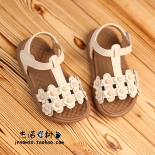 女童凉鞋夏款2024运动花朵凉鞋软底洋气公主鞋2-8-11岁黑色沙滩鞋