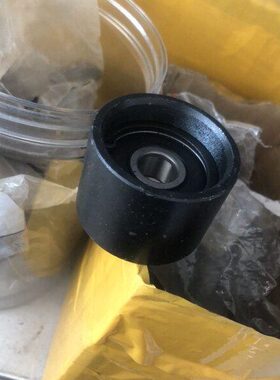 雷沃收割机配件大全 RG70领航金刚拨禾轮滚轮装配