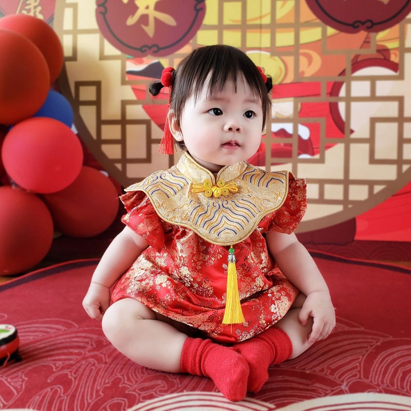 。周岁女宝礼服夏秋款中国风一岁抓周满月百日宴礼服婴儿唐装裙子图片