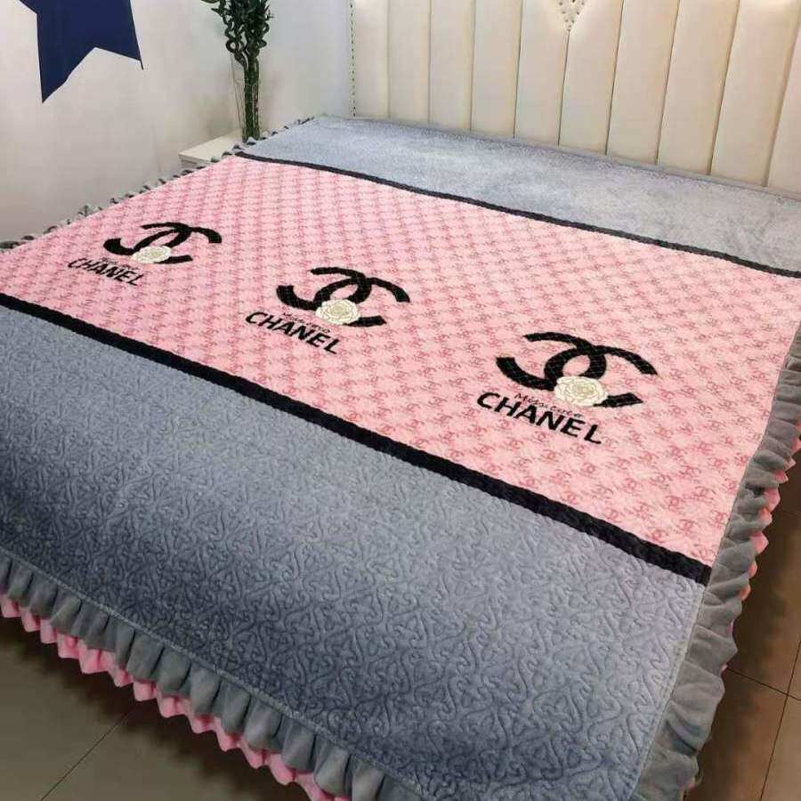 水晶绒床盖单件三件套绗缝工艺双层夹G棉冬季盖毯榻榻米罩加绒床,床上用品,床盖,淘宝优惠券,粉丝福利购,淘宝优惠卷