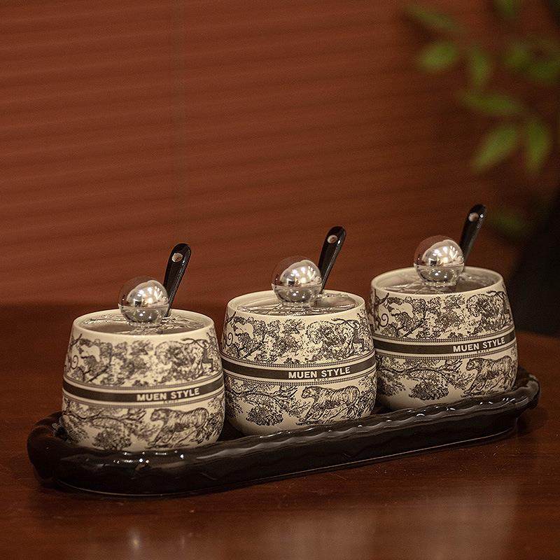 轻奢陶瓷调料罐套装法式复古简约家用厨房调味罐盐罐防尘调料盒