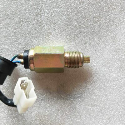 时风风菱C版 风菱D版 风顺1 新风驰 倒车灯开关 517 MT70 532