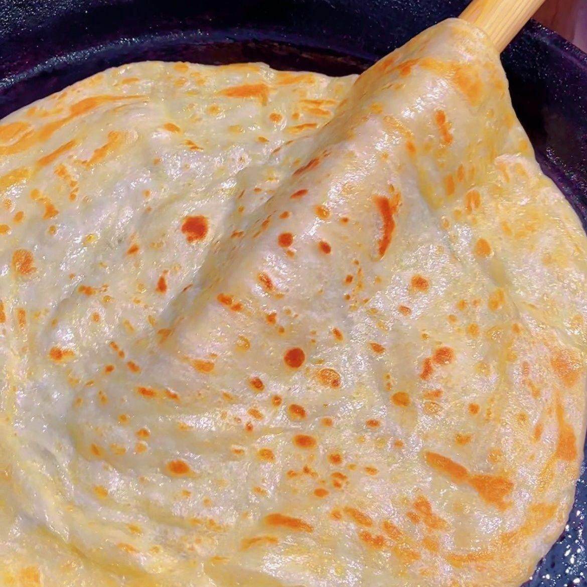 传统工艺正宗老式筋饼天津特色千层大油饼手工卷饼早餐面食葱油饼