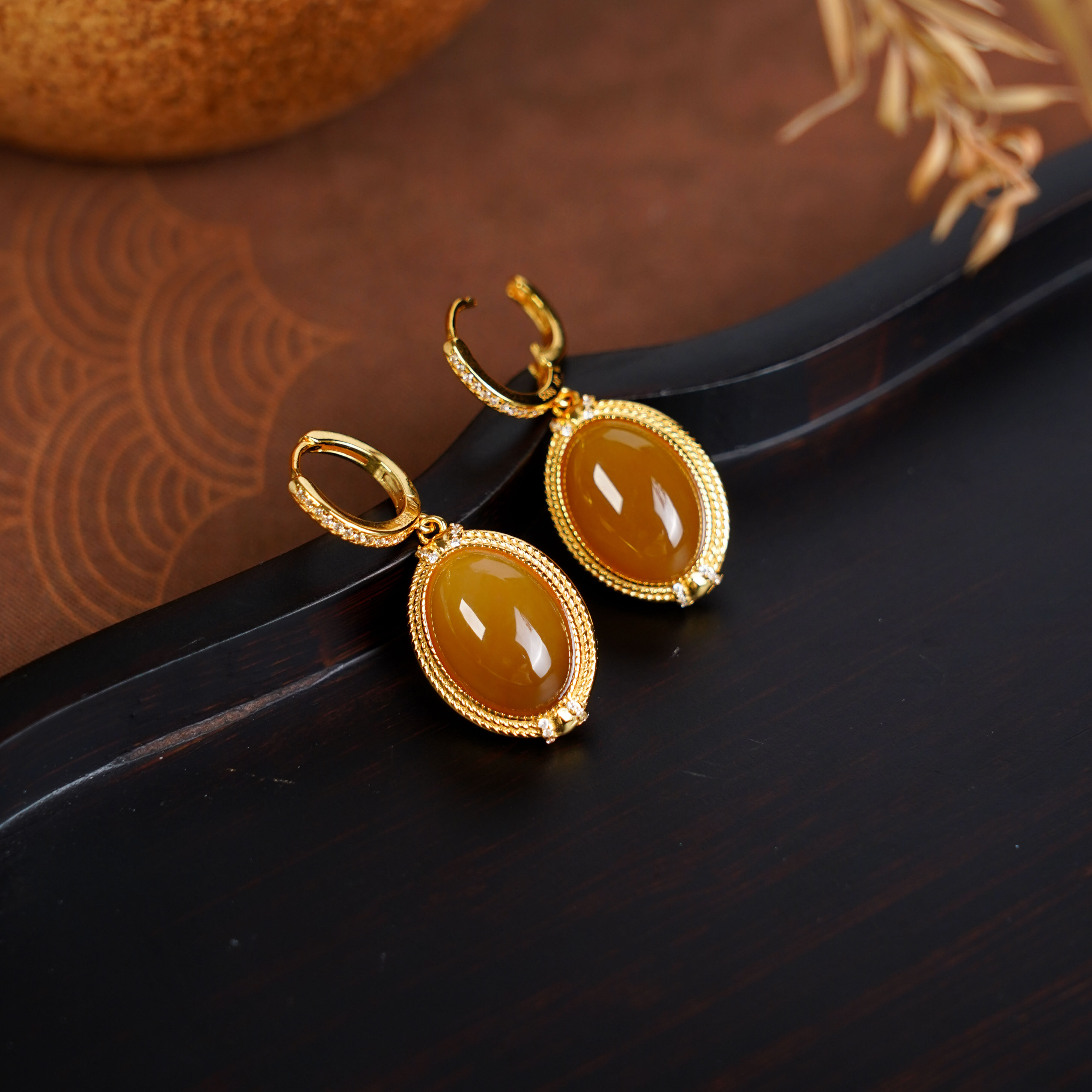 Winnie专属 ·龙老板珠宝和田玉耳饰（15-10mm）