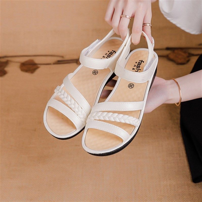 妈妈凉鞋女中老年夏季新款低跟防滑软底老人舒适坡跟女士凉拖外穿,女鞋,时装凉鞋,淘宝优惠券,粉丝福利购,淘宝优惠卷