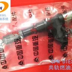 095000-8100共轨喷油器VG1246080051适用重汽豪沃371自卸车8871